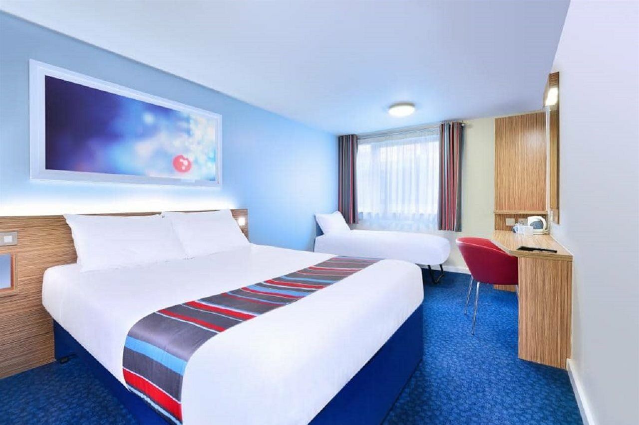 Travelodge London Woolwich Exteriör bild
